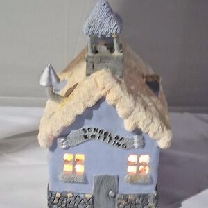 "School of Knitting" Encore Group Light Up Vintage Christmas Village Decoration